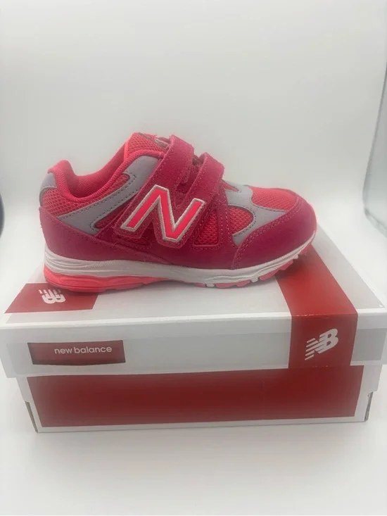 New Balance 888 Kids Pink Velcro Athletic Sneaker Size 10XW NWT