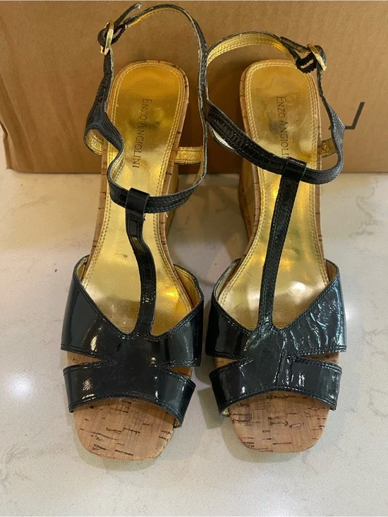 Enzo Angiolini Black Patent Leather T-Strap Bamboo Wedge Sandals Womens 11