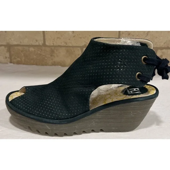Fly London Womens Ypul799fly Wedge Sandal Dark Green Peep Toe Lace 40 9/9.5