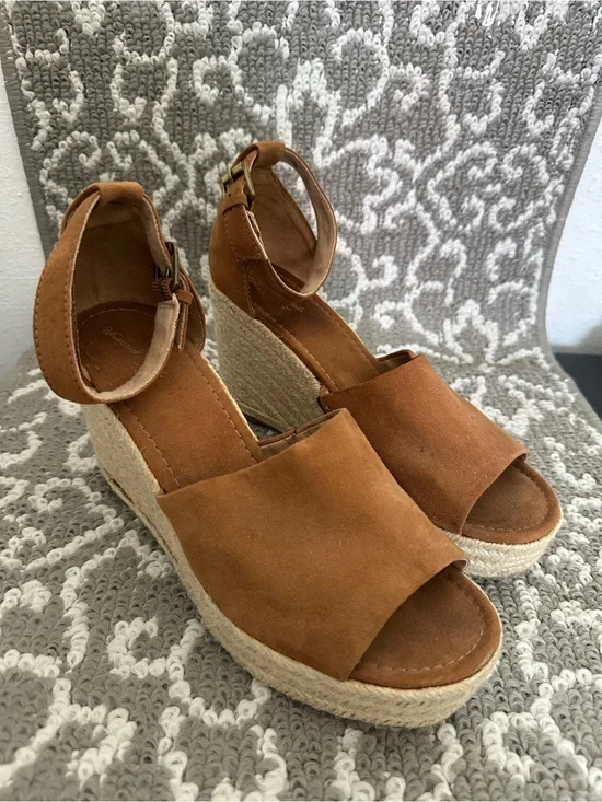 Women's Tan Espadrille Wedge Sandals with Ankle Strap
