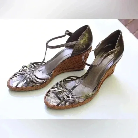 Stuart Weitzman wedges