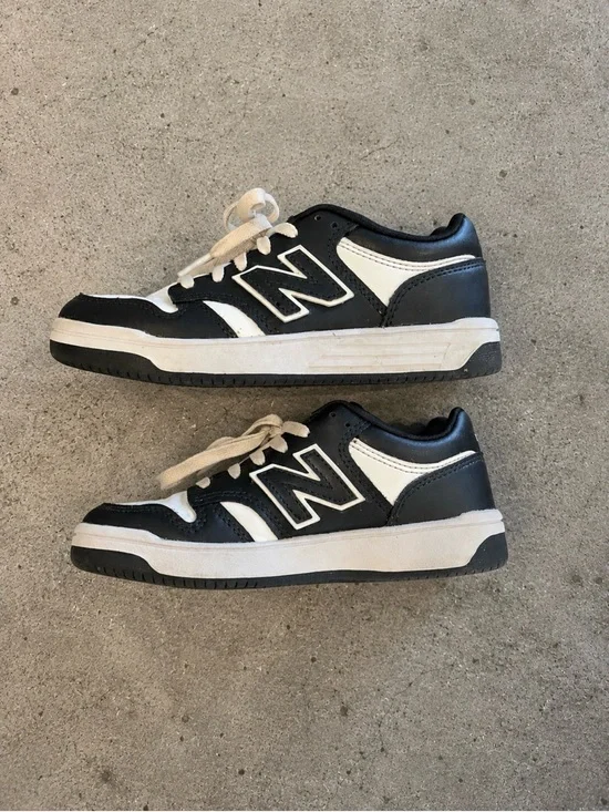 New Balance Kids Black & White Lace-Up Sneakers