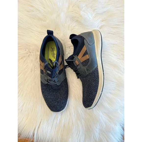 Boys Florsheim Great Lakes Knit Sneaker Size 4.5 Navy Knit Shoes Great Condition