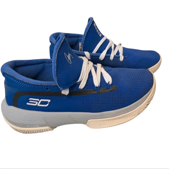 Under Armour Curry 3ZER0 3 Low Royal‎ Boys Size 5.5