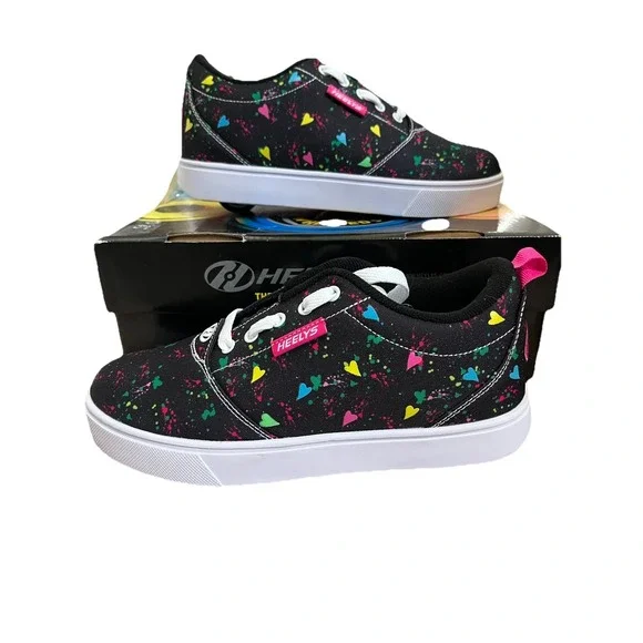 New Heelys Pro 20 Black Multi Color Hearts Trendy Youth Size 6 Skater  He101473h
