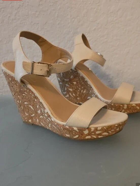 Jessica Simpson Cream Wedge Sandals with Decorative Cork Platform