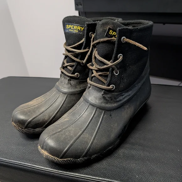 Sperry Saltwater Duck Boots | Waterproof Lace-Up | Black‎ | Women’s 9 STS84384