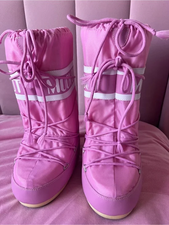 Moon Boot Pink Nylon Lace-Up Insulated Snow Boots US Size 3.5/6