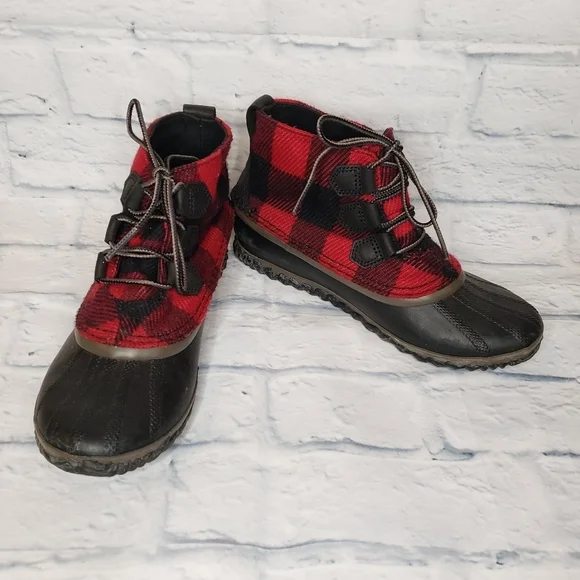 Sorel Out N About Waterproof Duck Boots - Women's Size 7.5