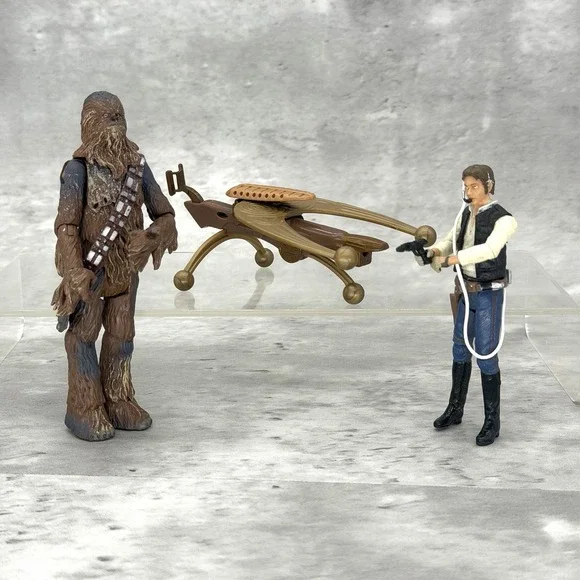 Star Wars Legacy Millennium Falcon Crew Han Solo Chewy Kashyyyk Weapon 3.75