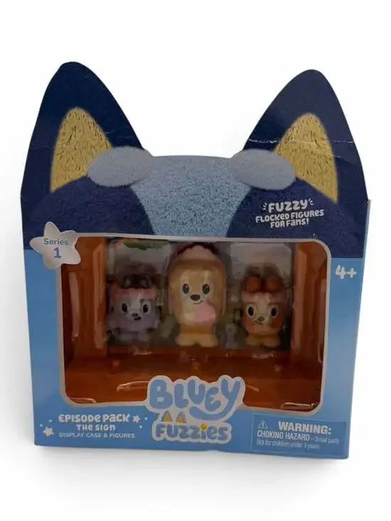 Bluey Fuzzies Episode Pack Series 1 The Sign Display Case and Figures