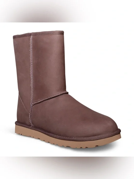 UGG Classic Short Leather Boots 8