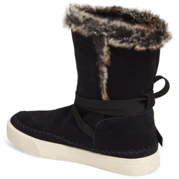 Toms Vista Waterproof Suede Boots Side Tie Faux Fur Lined Pull On Black size 8.5