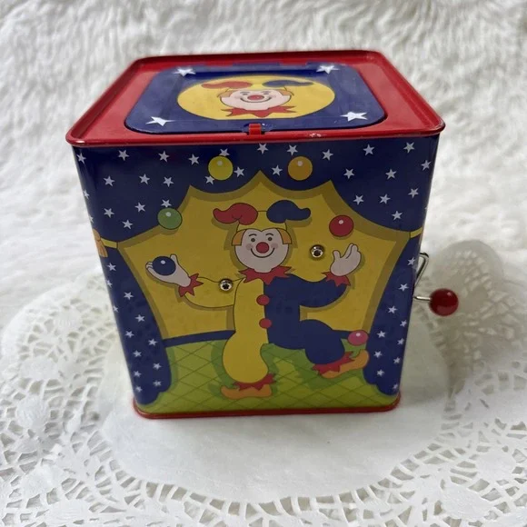 Schylling Jester Jack in the Box Musical Toy Pop Goes the Weasel Working 5.5