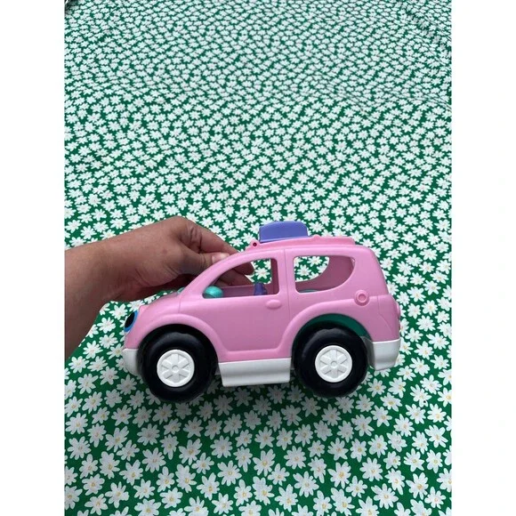 2009 Fisher-Price Little People Musical Pink SUV