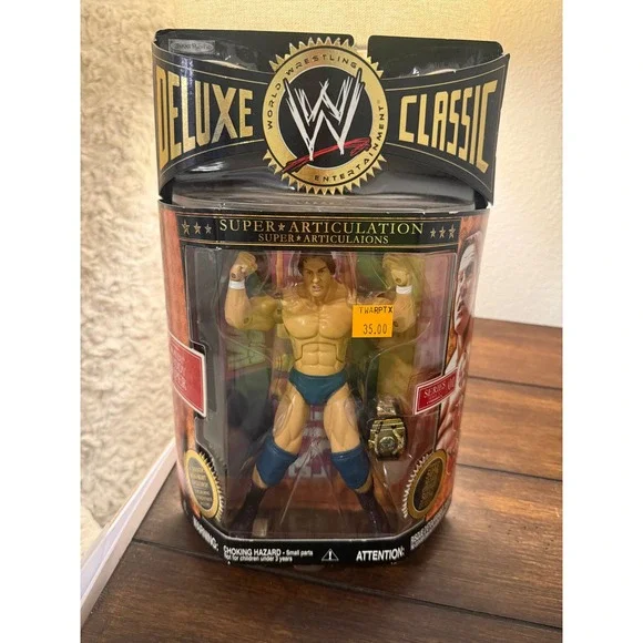 WWE Jakks Deluxe Classic Superstars Series 1 Rowdy Roddy Piper white wristbands