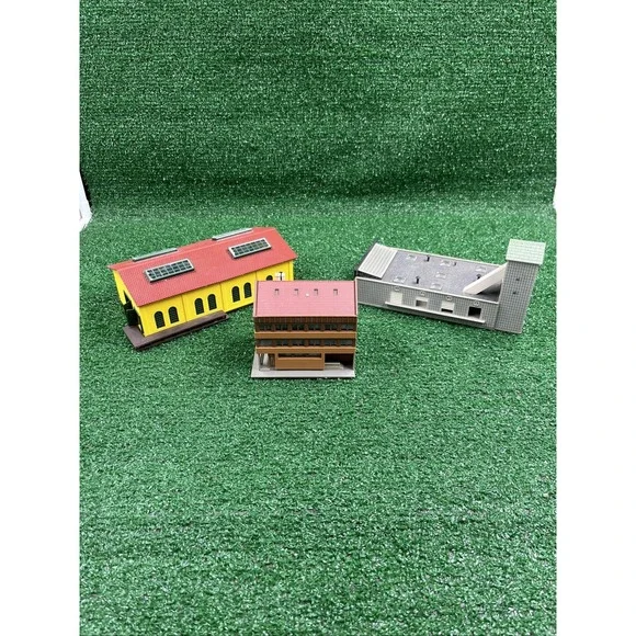 HO Scale Train‎ Large Building Lot Of 3 Vintage