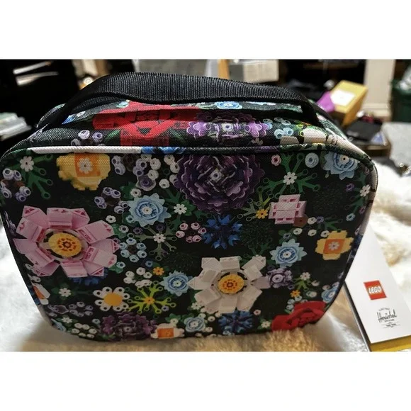 NWT LEGO +  Herschel Botanical Collection POP QUIZ LUNCH BOX Floral Garden