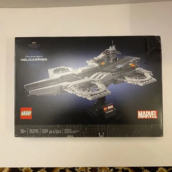 LEGO Marvel The Avengers Helicarrier- 76295 READ DESCRIPTION