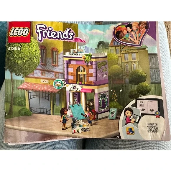 LEGO‎ FRIENDS: Emma's Art Studio (41365) Partial Set Figurines Included