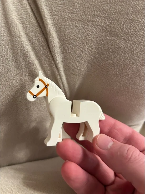 Lego white horse with movable head