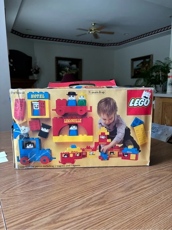 Vintage 1976 Lego Preschool Building Set
