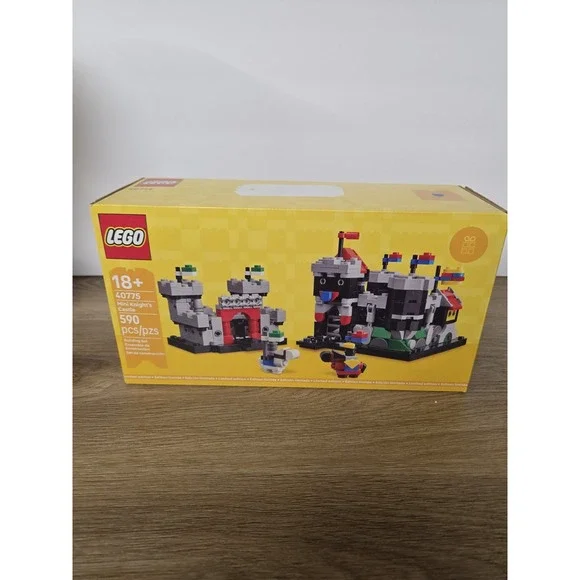 LEGO 40775 Mini Knight's Castle Set NEW November 2025 VIP Insiders GWP
