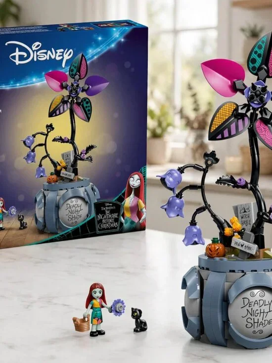 LEGO Disney Sally's Flowerpot Building Toy - The Nightmare Before Christmas Set
