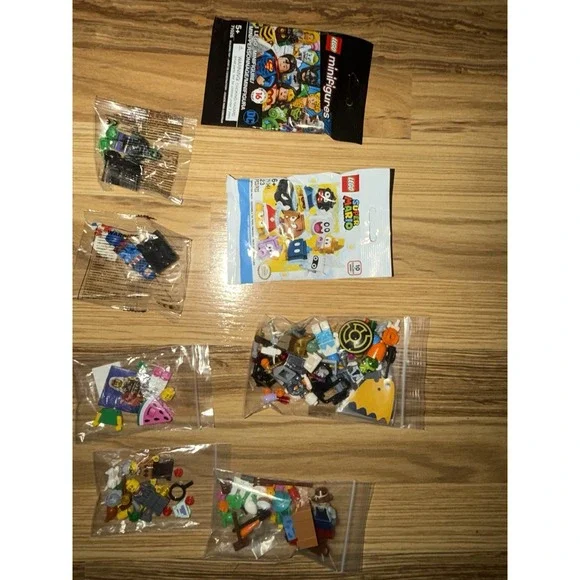 LEGO Minifigures Mixed Lot of 12 Assorted Minifigures with Accessories