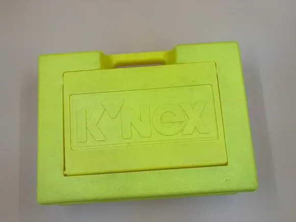 K'NEX Large Building Set with Storage Case - Lots of Pieces
