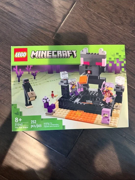 LEGO Minecraft The End Arena Building Set - Black, Purple, Pink, Orange