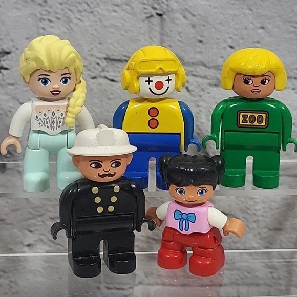 Lego Duplo Figures Lot Of 5 Elsa Fireman Clown Girl Modern VTG Mixed‎