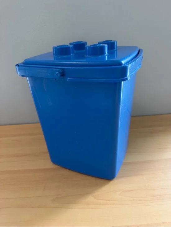 Vintage 1987 Blue Lego Brick Bucket Storage Bin Container With Lid Full Of Legos