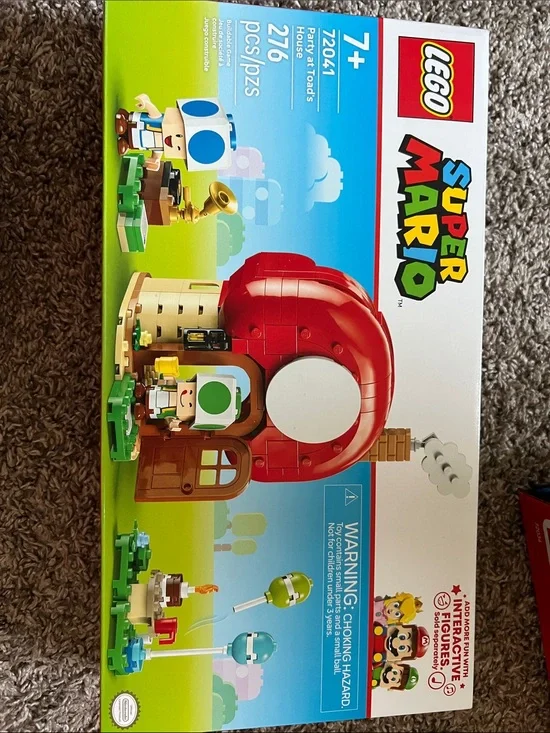 LEGO Super Mario Red Mushroom House with Green & Blue Toads