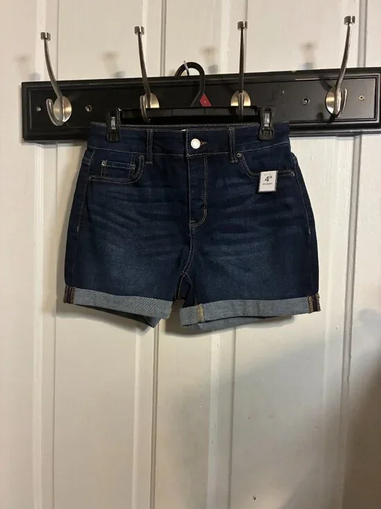 Time and Tru - Wome's Denim Cuffed Sorts- Size S