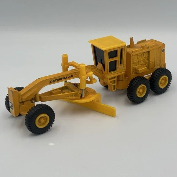 Vintage Ertl Mighty‎ Movers Caterpillar Road Grader 6