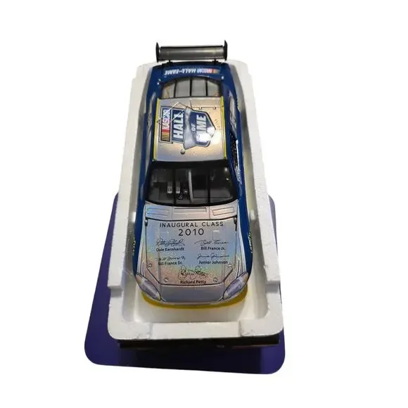 NASCAR Hall of Fame Inaugural Class 2010 Action Platinum 1:24 Diecast
