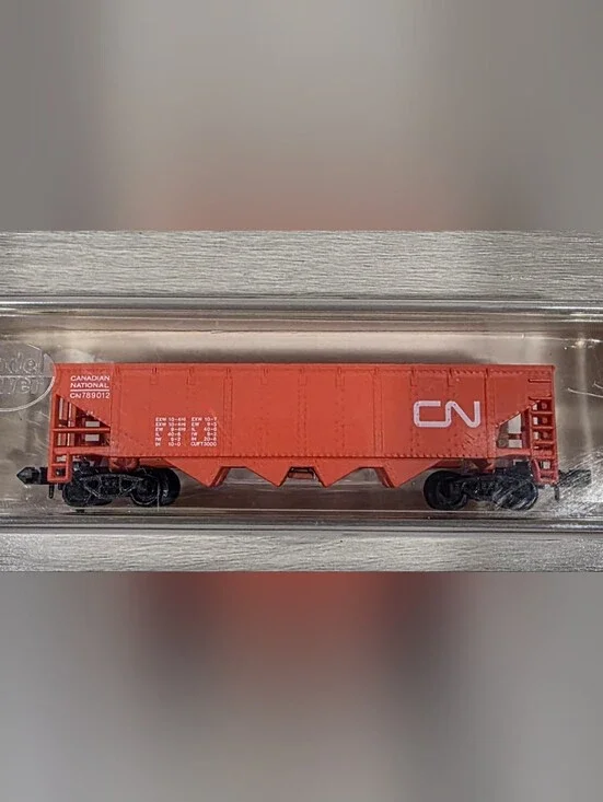 Model Power N Scale Canadian National Hopper