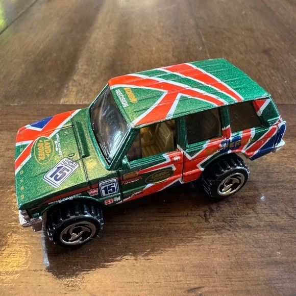 Hot Wheels Range Rover World Racers Green Union Jack Diecast Car 15 1989