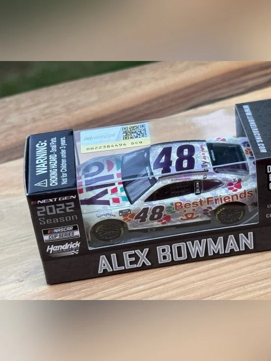 Alex Bowman #48 Ally Best Friends – 2022 Next Gen Camaro ZL1 Limited 1:64