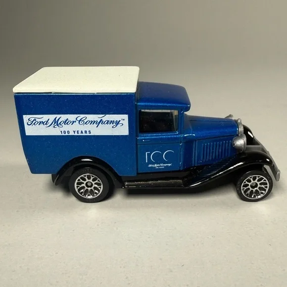 2003 Matchbox Ford Motor Co. 100 Years Set Then & Now Series