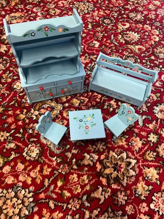 Vintage Doll Furniture