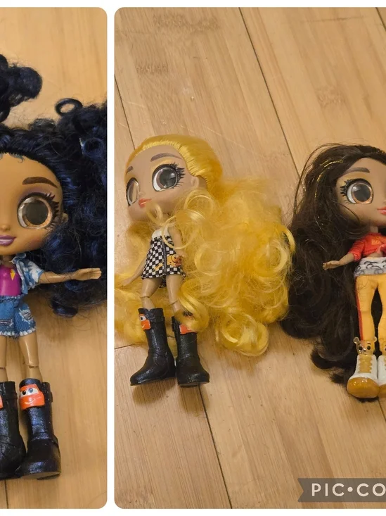 Yellow-Haired Fashion Doll with Curly Hair and Trendy Outfit