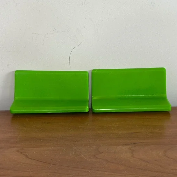 Vintage 1982 Mattel Barbie McDonalds Replacement Benches Green Plastic 2pc Set