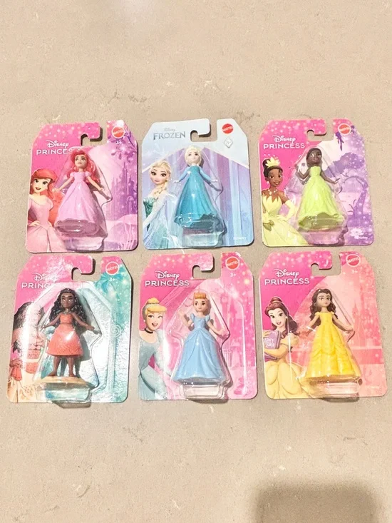 Disney Princess Mini Doll Pack – Pink, Blue, Green, Yellow Dresses