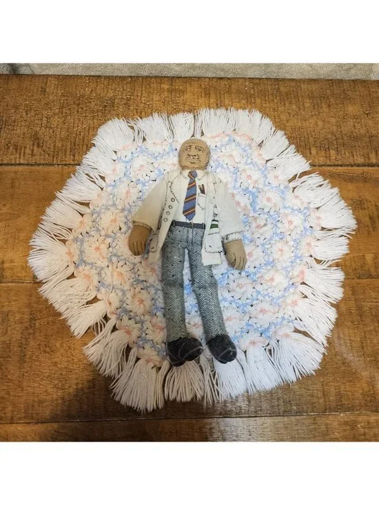 Hallmark 1979 Famous Americans Doll : George Washington Carver 7