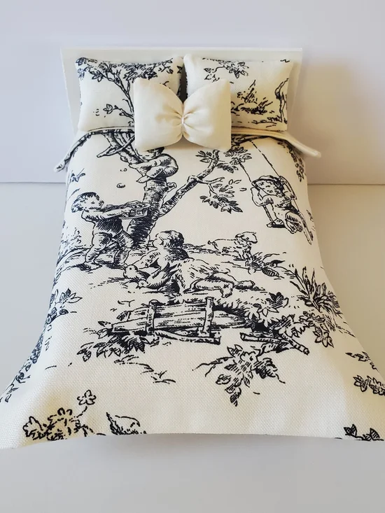 Miniature Dollhouse 1:12 Scale Cream and Black Toile Doll Bedspread  Bow Pillow