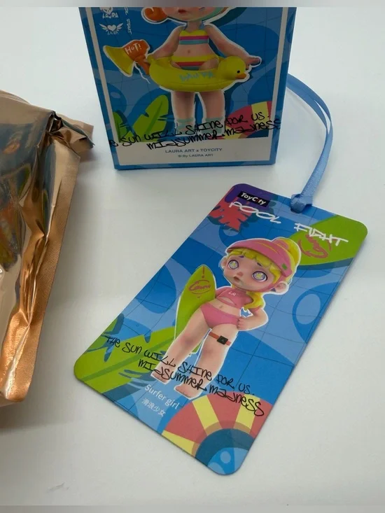 Laura Pool‎ Fight Series Confirmed Surfer Girl Vinyl Figure