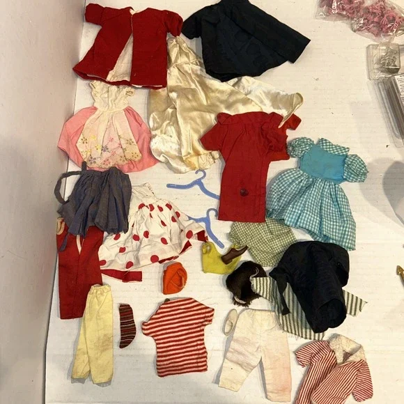 Vintage‎ Barbie Clothes Lot Some Unbranded / Stained 1960s-1970s C3