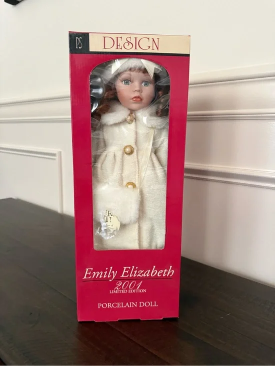 Emily Elizabeth ‘2001 Limited Edition Porcelain Doll, with stand by Design, PS